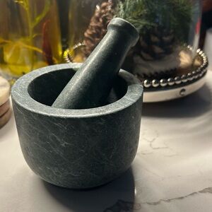 Premium Granite Mortar and Pestle Set for Herb and Spice Crushing